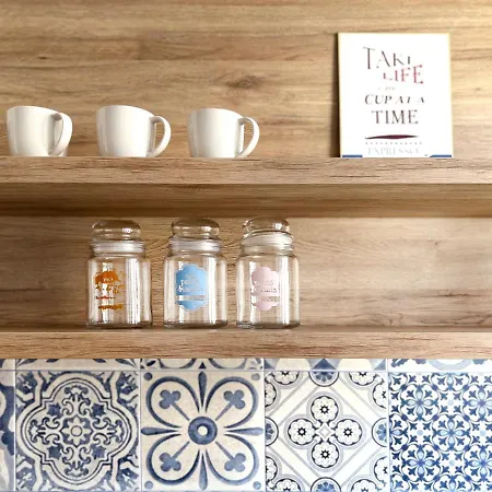 Lovely With Balcony In Old Town By Flat Mаnаger Daire *